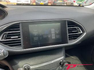 Peugeot 308 308 SW (L4/L9/LC/LJ/LR), Combi 5-drs, 2014 / 2021 1.6 BlueHDi 120 picture 13