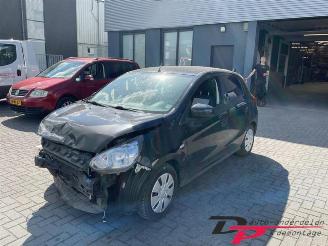 rozbiórka samochody osobowe Mitsubishi Space-star Space Star (A0), Hatchback, 2012 1.2 12V 2013/2