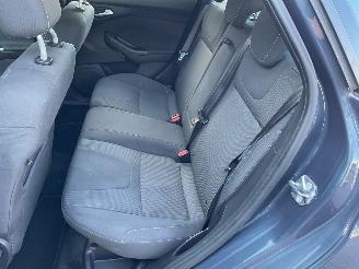 Ford Focus  picture 21