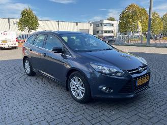 Ford Focus  picture 3