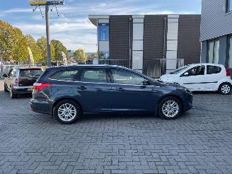 Ford Focus  picture 4
