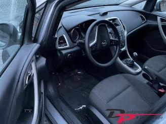 Opel Astra Astra J (PC6/PD6/PE6/PF6), Hatchback 5-drs, 2009 / 2015 1.4 16V ecoFLEX picture 9