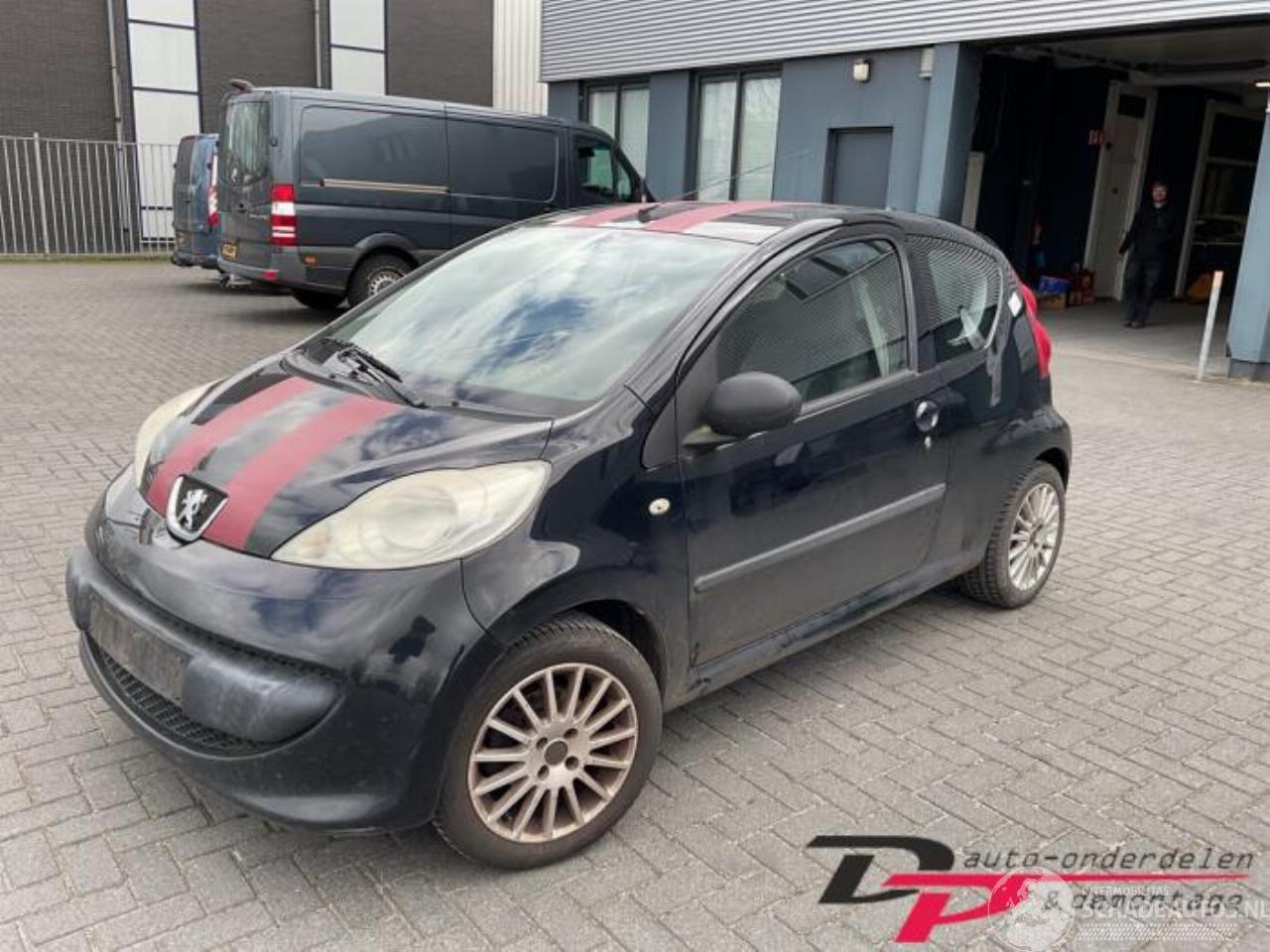 Peugeot 107 107, Hatchback, 2005 / 2014 1.0 12V