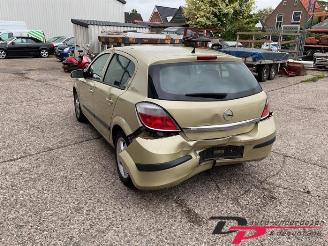 Opel Astra Astra H (L48), Hatchback 5-drs, 2004 / 2010 1.6 16V Twinport picture 3