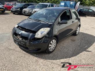 Toyota Yaris Yaris II (P9), Hatchback, 2005 / 2014 1.3 16V VVT-i picture 3