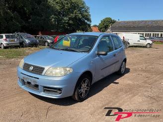 Vrakbiler auto Fiat Punto Punto II (188), Hatchback, 1999 / 2012 1.2 60 S 2005/6