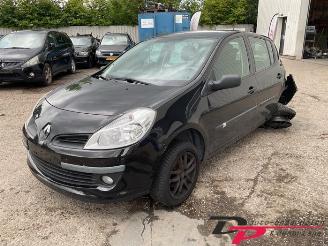Renault Clio Clio III (BR/CR), Hatchback, 2005 / 2014 1.2 16V 75 picture 1