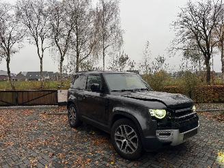  Land Rover Defender Defender 90 S Panorama AHK Camera 07/2025 Leder VOL 2025/7