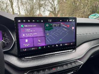 Skoda Octavia Octavia Combi 2.0 TDI 110 kW Sportline 360Camera HUD Trekhaak VOL picture 9