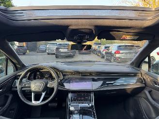 Audi Q7 Audi Q7 60 TFSI e Quattro 3x S line Competition PANO Alcantara Night Vision VOL VOL picture 7