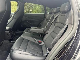 Porsche Taycan Taycan Cross Turismo 4 Panorama Camera Leder 408pk Boost 360view VOL!! picture 17