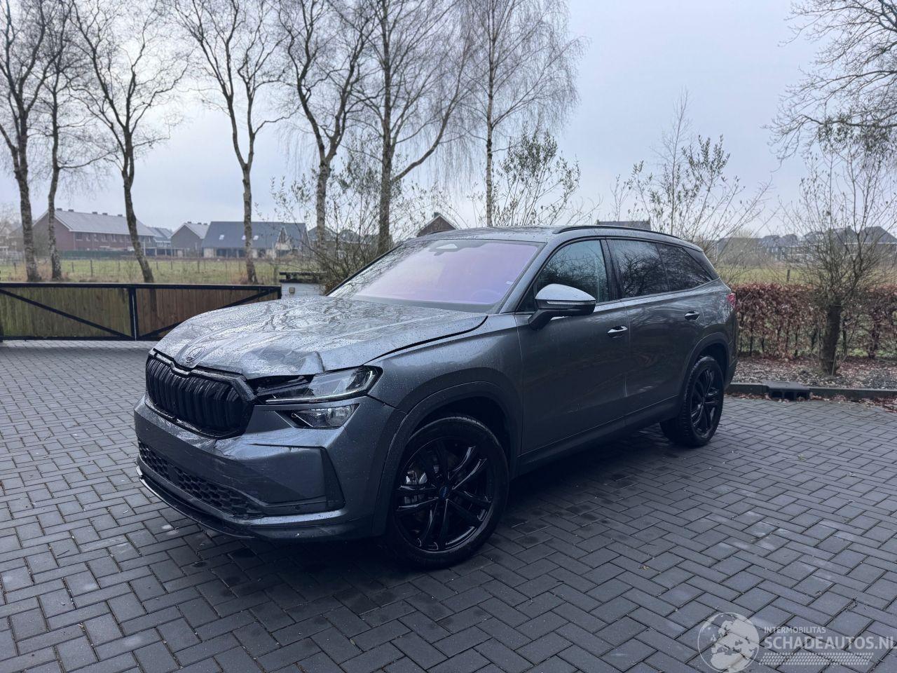 Skoda Kodiaq Skoda Kodiaq 1.5 TSI mHEV 110 kW 7 Persoons Selection Trekhaak Camera VOL