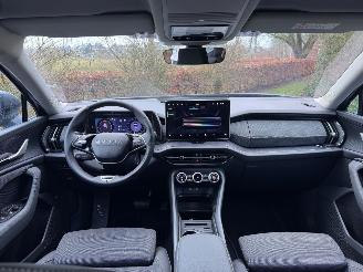 Skoda Kodiaq Skoda Kodiaq 1.5 TSI mHEV 110 kW 7 Persoons Selection Trekhaak Camera VOL picture 3