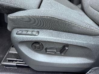 Skoda Kodiaq Skoda Kodiaq 1.5 TSI mHEV 110 kW 7 Persoons Selection Trekhaak Camera VOL picture 29