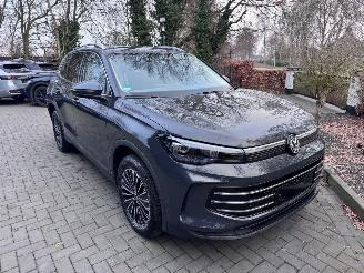 Volkswagen Tiguan Tiguan 1.5 TSI eHybrid 150 kW Elegance Camera Trekhaak picture 29