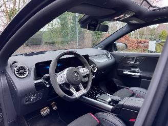 Mercedes GLA Mercedes-Benz GLA 45S AMG Panorama Schaalstoelen Ambiance VOL! picture 4