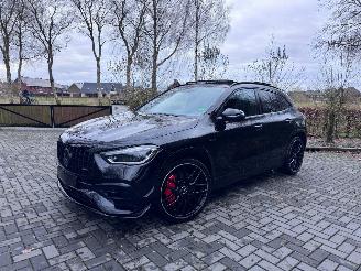  Mercedes GLA Mercedes-Benz GLA 45S AMG Panorama Schaalstoelen Ambiance VOL! 2022/7