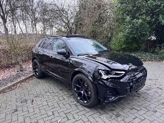 Audi Q3 Audi Q3 40 TFSI Quattro S line PANO Camera SONOS VOL! picture 30