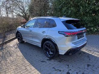 Volkswagen Tiguan Volkswagen Tiguan 1.5 eTSI DSG R-Line Leder HUD Camera VOL picture 24