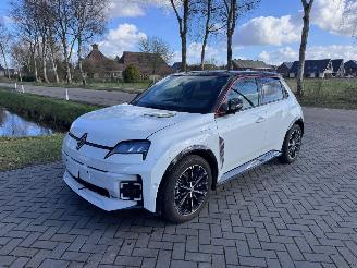 Renault 5 Renault R5 E-Tech Electric 150 Comfort Range Iconic Five picture 13