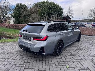 BMW 3-serie BMW M340d 3 Touring M340 d xDrive Panorama HUD Trekhaak VOL picture 2
