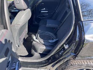 Mercedes GLA GLA 250 e AMG Panorama HUD 360view Carbon AmbianGLA 250 e AMG Panorama HUD 360view Carbon Ambiance VOL!! picture 18