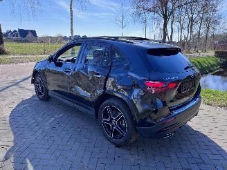 Mercedes GLA GLA 250 e AMG Panorama HUD 360view Carbon AmbianGLA 250 e AMG Panorama HUD 360view Carbon Ambiance VOL!! picture 34