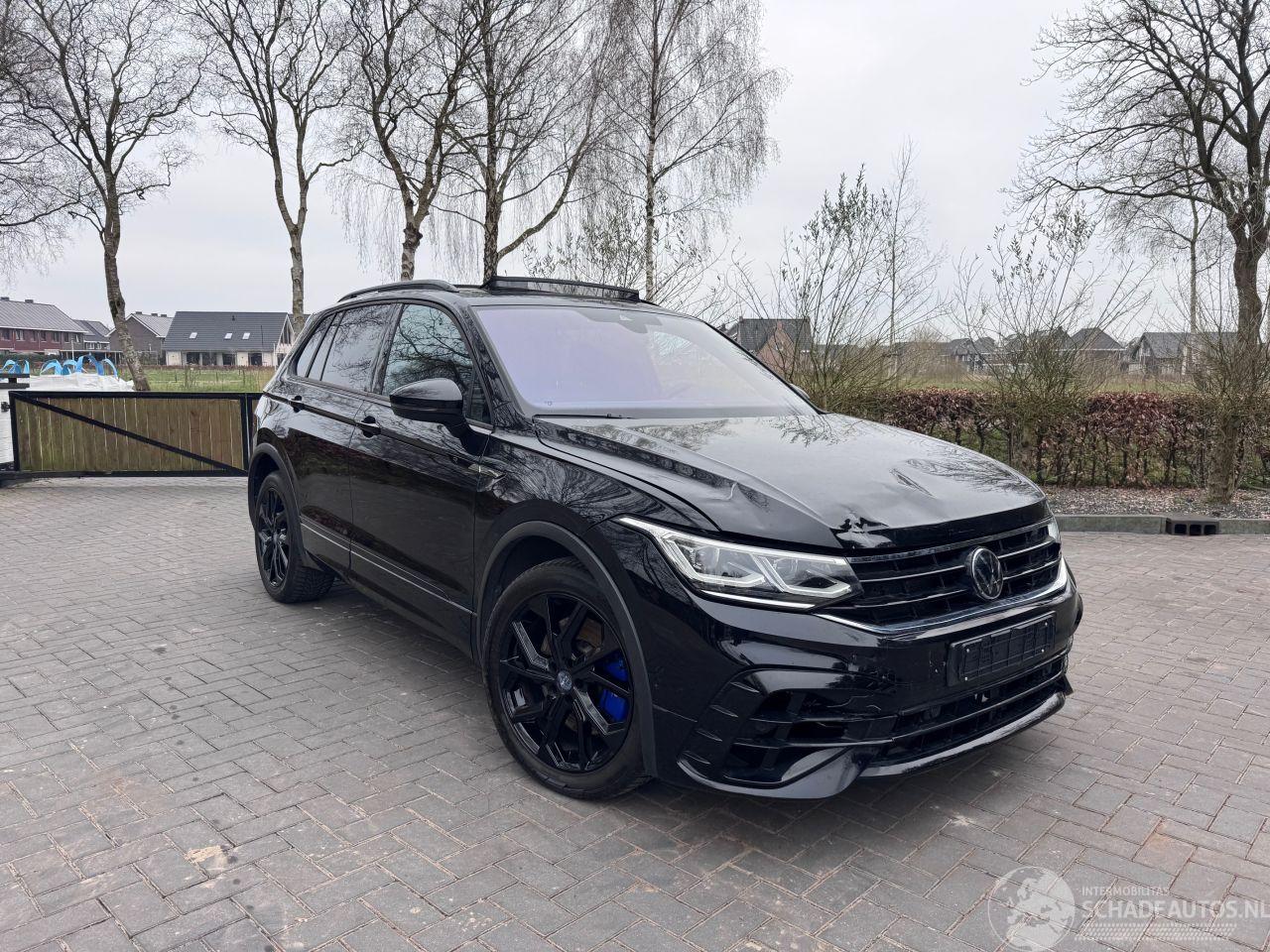 Volkswagen Tiguan Tiguan R 4Motion Panorama Akrapovic Leerr Trekhaak VOL!