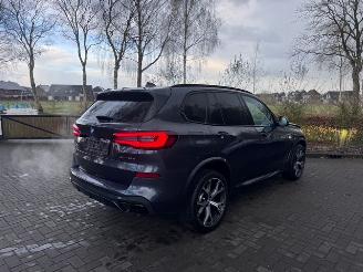 BMW X5 BMW X5 xDrive 45 e M Sport PANO|360|AHK|Massage|Luchtvering VOL !! picture 2