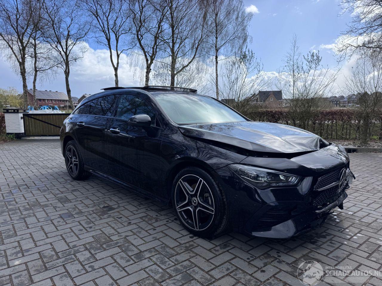 Mercedes Cla-klasse CLA Shooting Brake CLA 180 AMG Line Edition PANO VOL