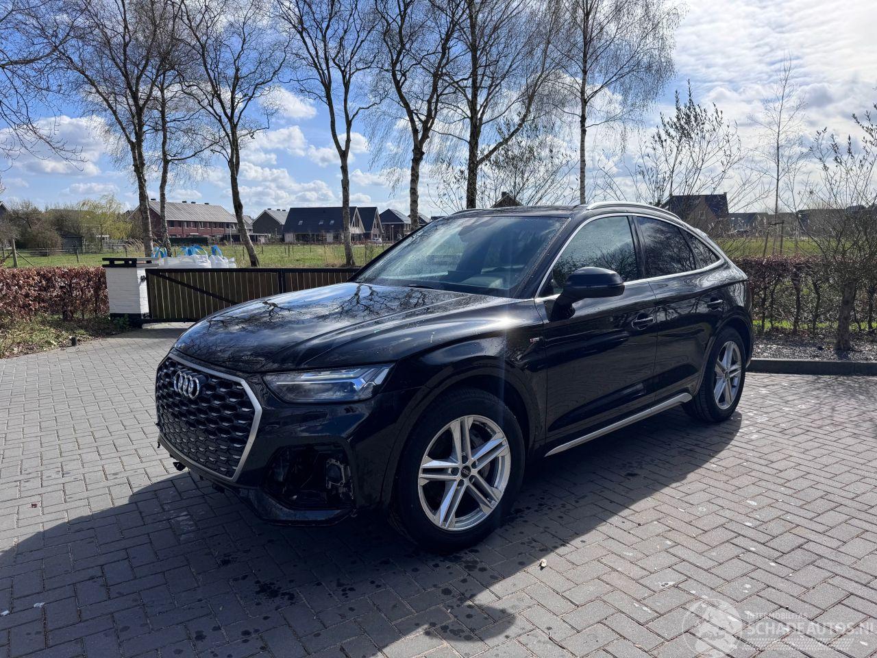 Audi Q5 Audi Q5 Sportback 50 TFSIe Quattro S-Line Camera Leer !