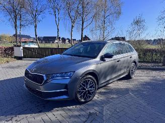 damaged passenger cars Skoda Octavia Octavia Combi 1.5 TSI mHEV 150ps Camera Trekhaak Ambiance VOL! 2026/1