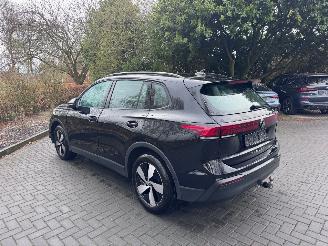 Volkswagen Tiguan Tiguan 2.0TDI 110kW HUD AHK Camera Harman&Kardon picture 13