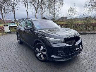 Voiture accidenté Volkswagen Tiguan Tiguan 2.0TDI 110kW HUD AHK Camera Harman&Kardon 2025/3