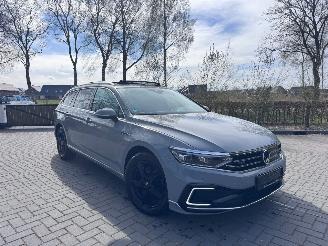 Volkswagen Passat Passat Variant GTE Panorama HUD Camera ACC Nardo VOL picture 12