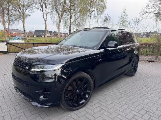 Damaged car Land Rover Range Rover sport Land Rover Range Rover Sport P460e Dynamic HSE Hybrid PANORAMA VOL 2025/6