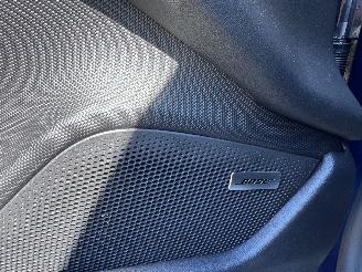 Porsche Taycan Porsche Taycan 4 S Panorama 571ps HUD Leder LED 360view VOL VOL picture 6