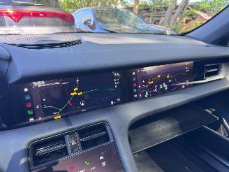 Porsche Taycan Porsche Taycan 4 S Panorama 571ps HUD Leder LED 360view VOL VOL picture 9