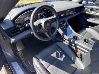 Porsche Taycan Porsche Taycan 4 S Panorama 571ps HUD Leder LED 360view VOL VOL picture 38