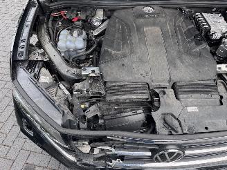 Volkswagen Touareg Touareg 3.0 TDI 210 kW 4Motion R-Line Trekhaak Camera Luchtvering 4 wiel besturing picture 32