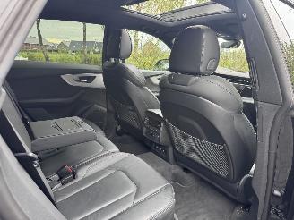 Audi Q8 Q8 60 TFSI e Quattro S-Line PANORAMA Luchtvering Trekhaak Leer HUD B&O VOL!! picture 17