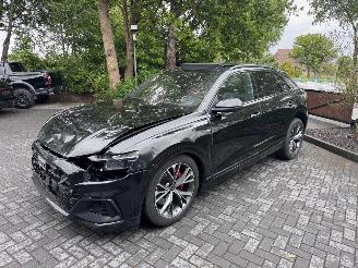 Audi Q8 Q8 60 TFSI e Quattro S-Line PANORAMA Luchtvering Trekhaak Leer HUD B&O VOL!! picture 27