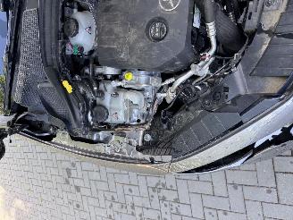 Mercedes GLA Mercedes-Benz GLA 250e AMG PANO Trekhaak Camera Ambiance HUD VOL!! picture 30
