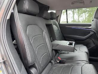 Skoda Kodiaq Skoda Kodiaq 1.5 TSI mHEV 150ps Selection Ambiance Trekhaak Leer VOL picture 23