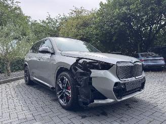 BMW iX1 iX1 20 eDrive M Sport PANO Camera Ambiance HUD  VOL!!! picture 14