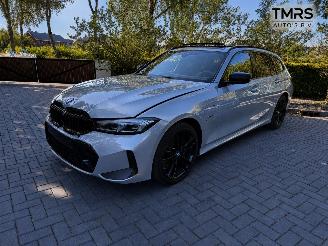 Avarii autoturisme BMW 3-serie BMW 330e Touring M Sport PANORAMA HUD AHK Nardogrey VOL VOL 2023/5