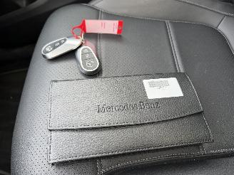 Mercedes GLC GLC 300 e 4Matic AMG PANORAMA MASSAGE HUD AMBIANCE VOLL picture 8