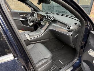 Mercedes GLC GLC 300 e 4Matic AMG PANORAMA MASSAGE HUD AMBIANCE VOLL picture 15