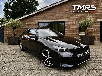 Coche accidentado BMW 5-serie 530 5 Limousine 530 e M Sport Ambiance Leder Harman&Kardon VOLL 2025/2