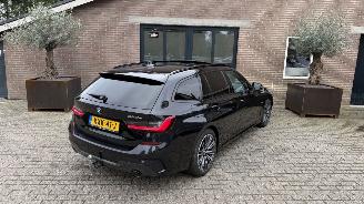 BMW 3-serie 320e Touring M-Sport PANORAMA AHK Camera VOLL picture 3